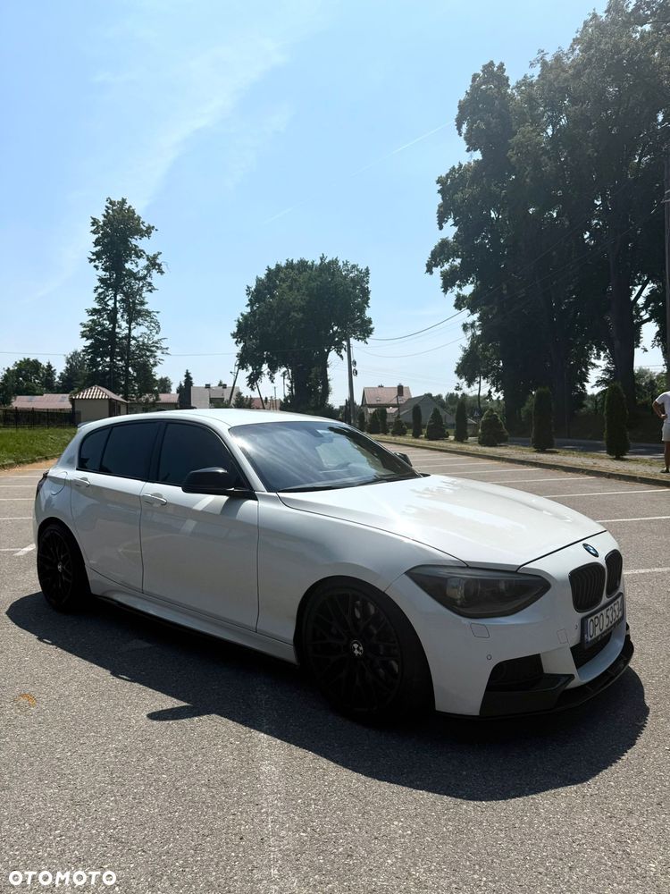 BMW Seria 1 120d Sport Line - 2