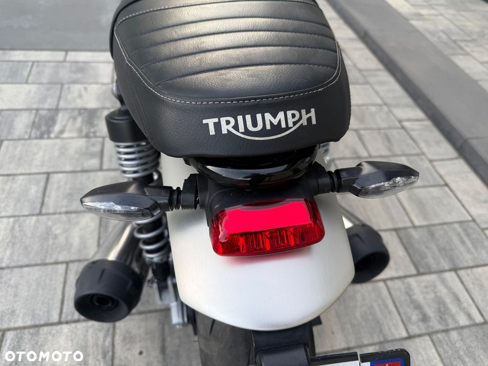 Triumph Speed Twin - 10