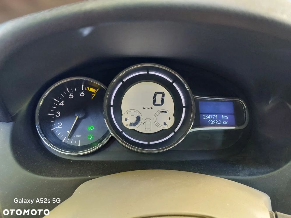 Renault Fluence 2.0 16V Privilege - 5