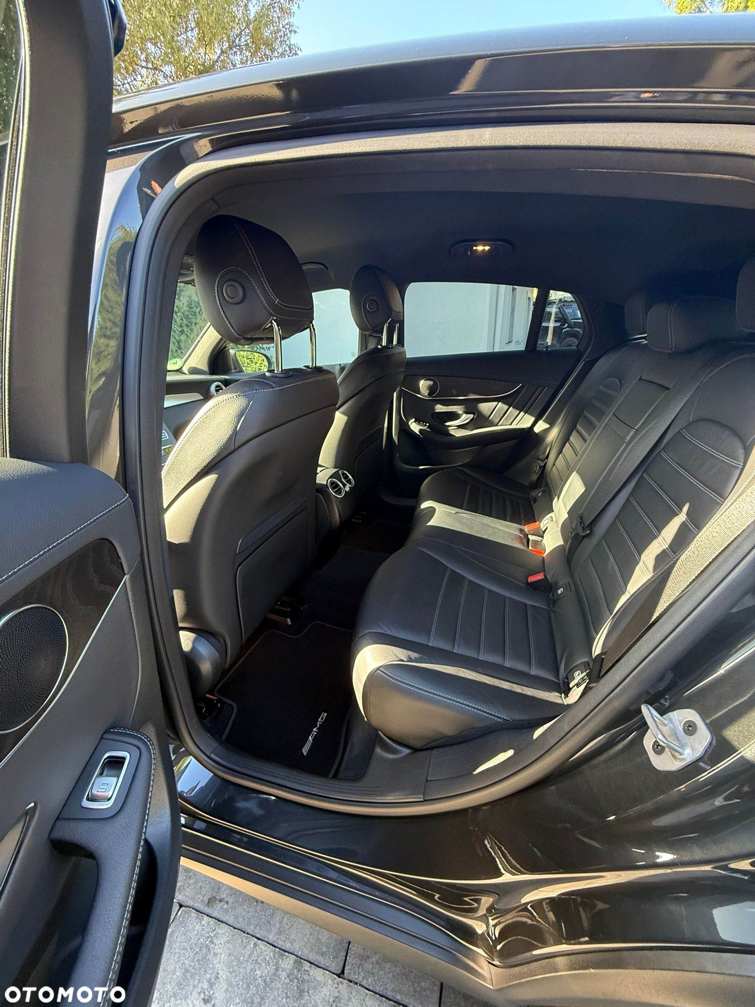 Mercedes-Benz GLC GLC-Coupe 300 de 4Matic 9G-TRONIC AMG Line Plus - 4