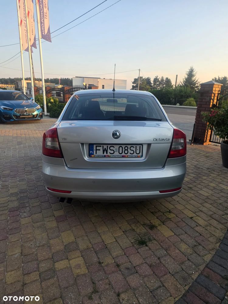 Skoda Octavia 1.9 TDI DPF Classic - 6
