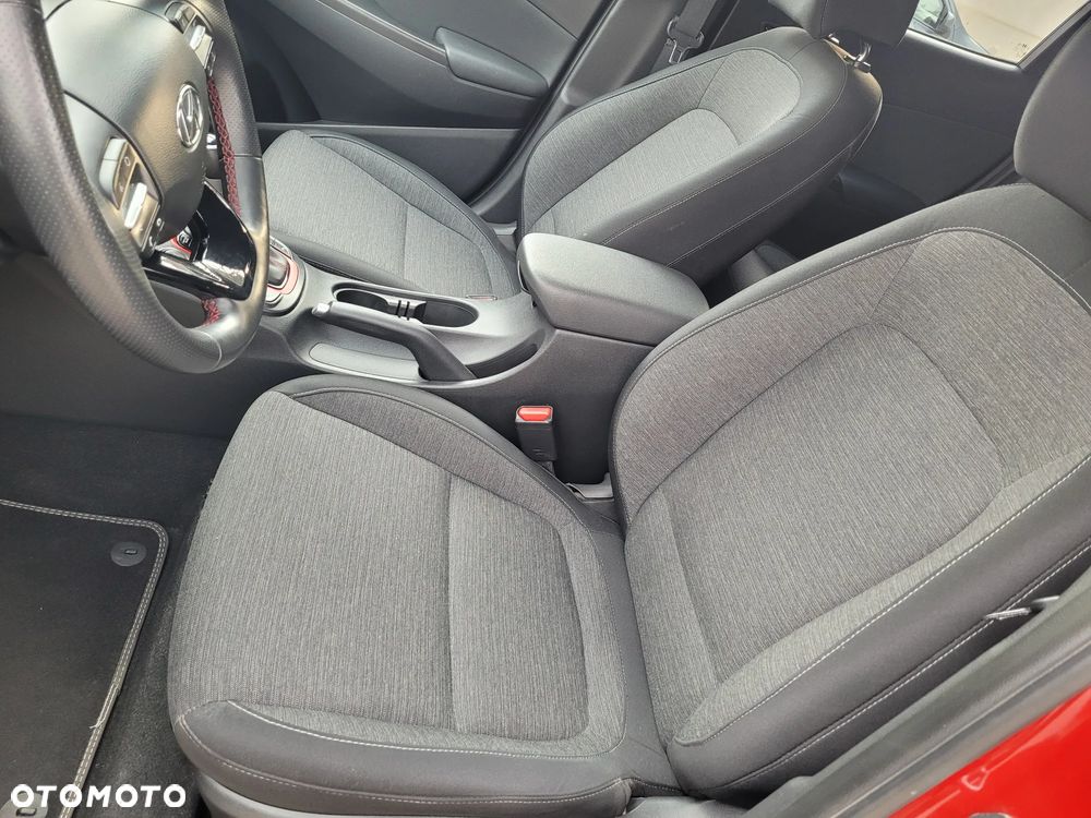 Hyundai Kona 1.6 T-GDI Premium DCT - 13