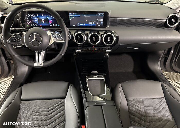 Mercedes-Benz A 180 MHEV 7G-DCT - 11