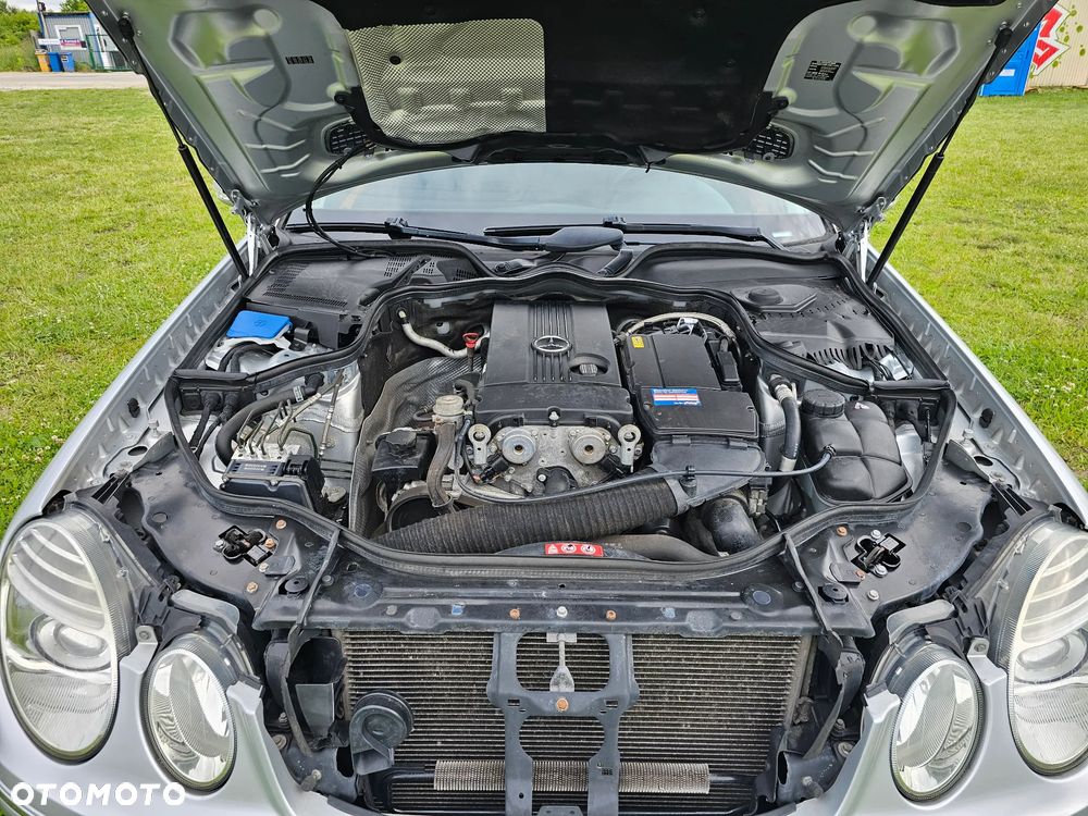Mercedes-Benz Klasa E 200 Kompressor Elegance - 22