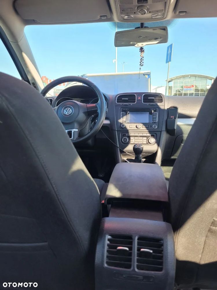 Volkswagen Golf 1.6 TDI DPF Highline - 5