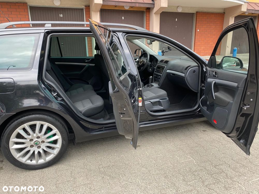 Skoda Octavia 1.6 TDI DPF FAMILY - 16