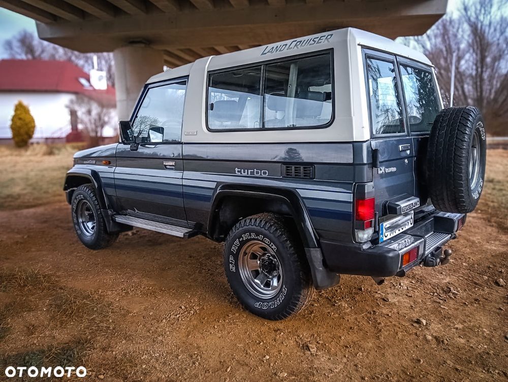Toyota Land Cruiser LJ73 Special - 3