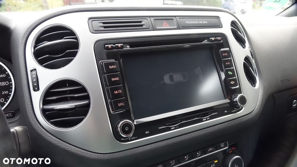Volkswagen Tiguan - 38
