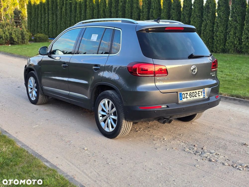 Volkswagen Tiguan 2.0 TDI SCR BlueMotion Technology Exclusive - 3