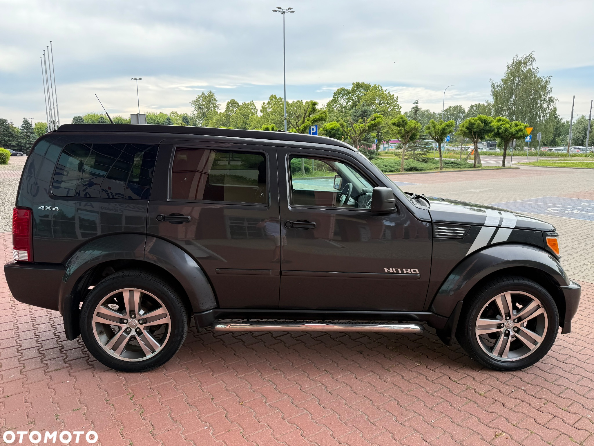 Dodge Nitro 4.0 V6 RT - 20