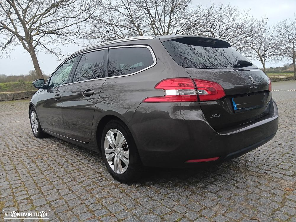Peugeot 308 SW BlueHDi 120 Stop & Start Allure - 4