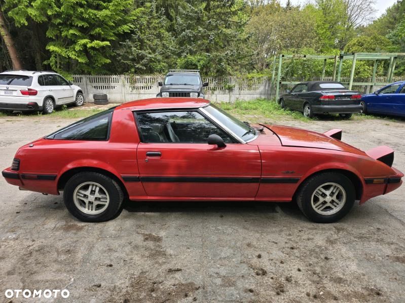 Mazda RX-7 GLX Kit A - 1