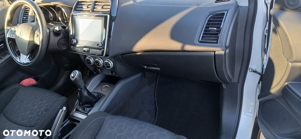 Mitsubishi ASX 2.0 Intense Plus - 19