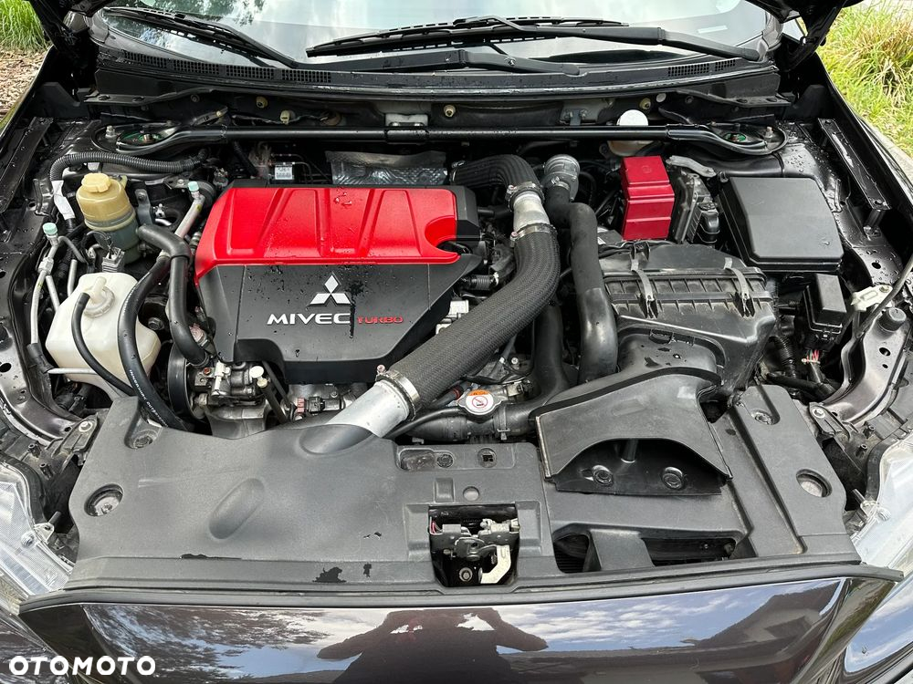 Mitsubishi Lancer Evolution GSR - 11