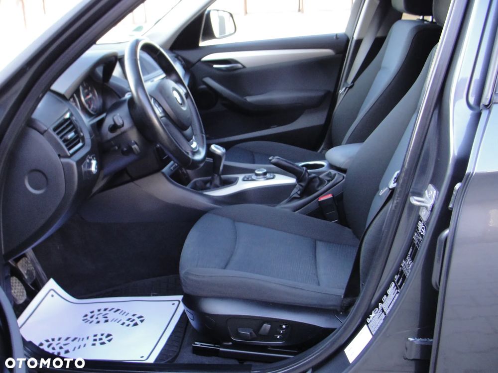 BMW X1 xDrive20d Sport Line - 22