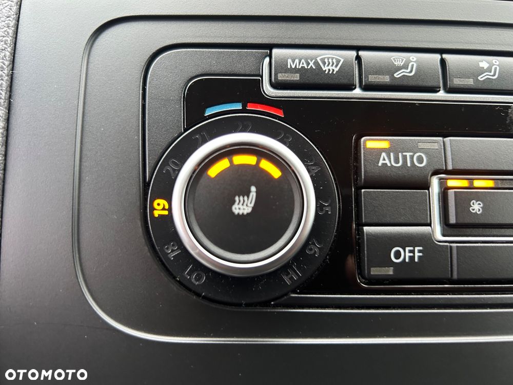 Volkswagen Touran 1.4 TSI Comfortline DSG - 17