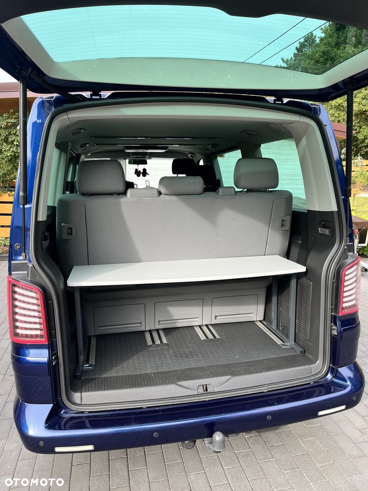 Volkswagen Multivan - 5