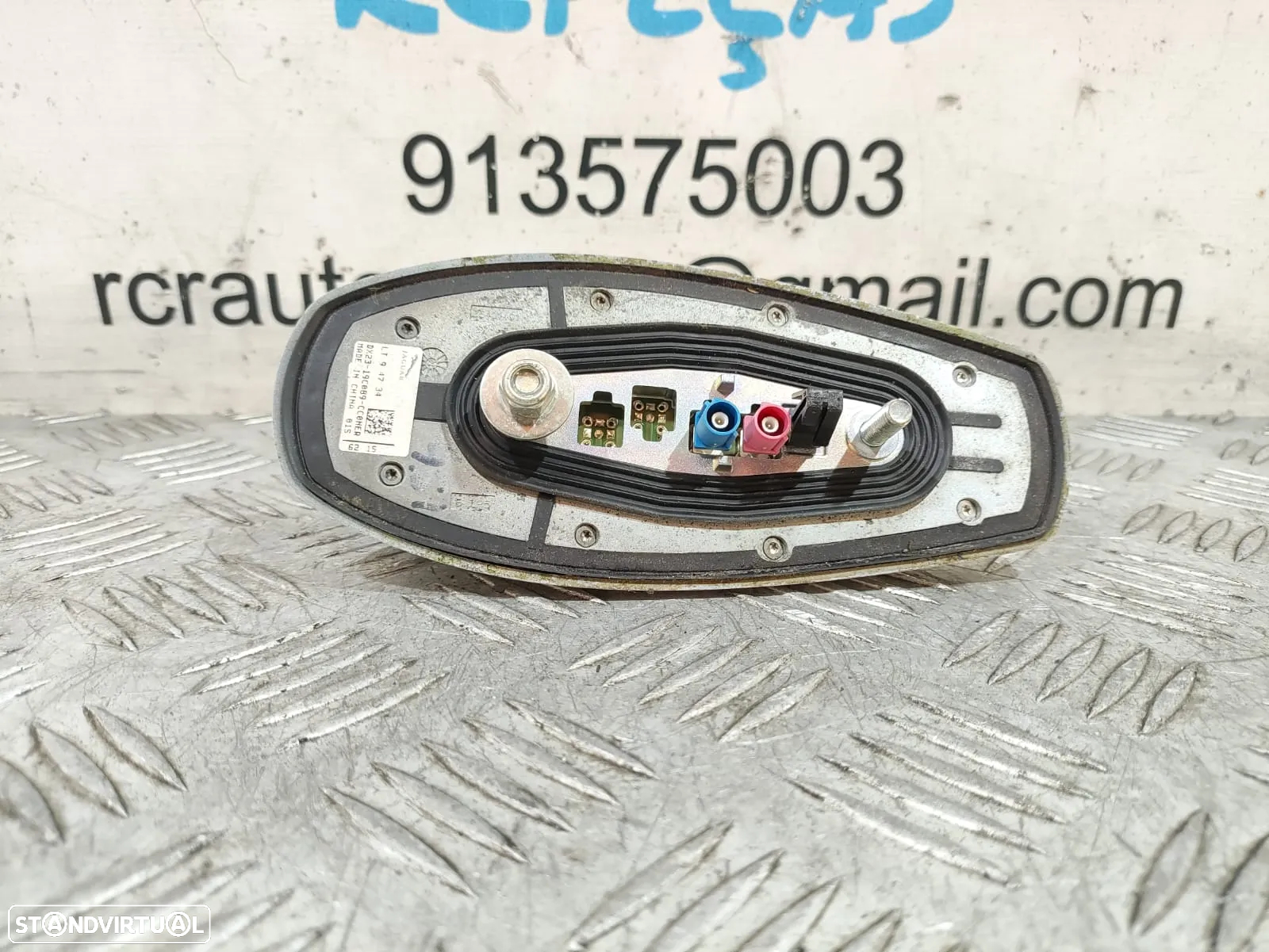 Base antena Jaguar XF X250 (2015) - DX23-19C089 DX2319C089 - 6