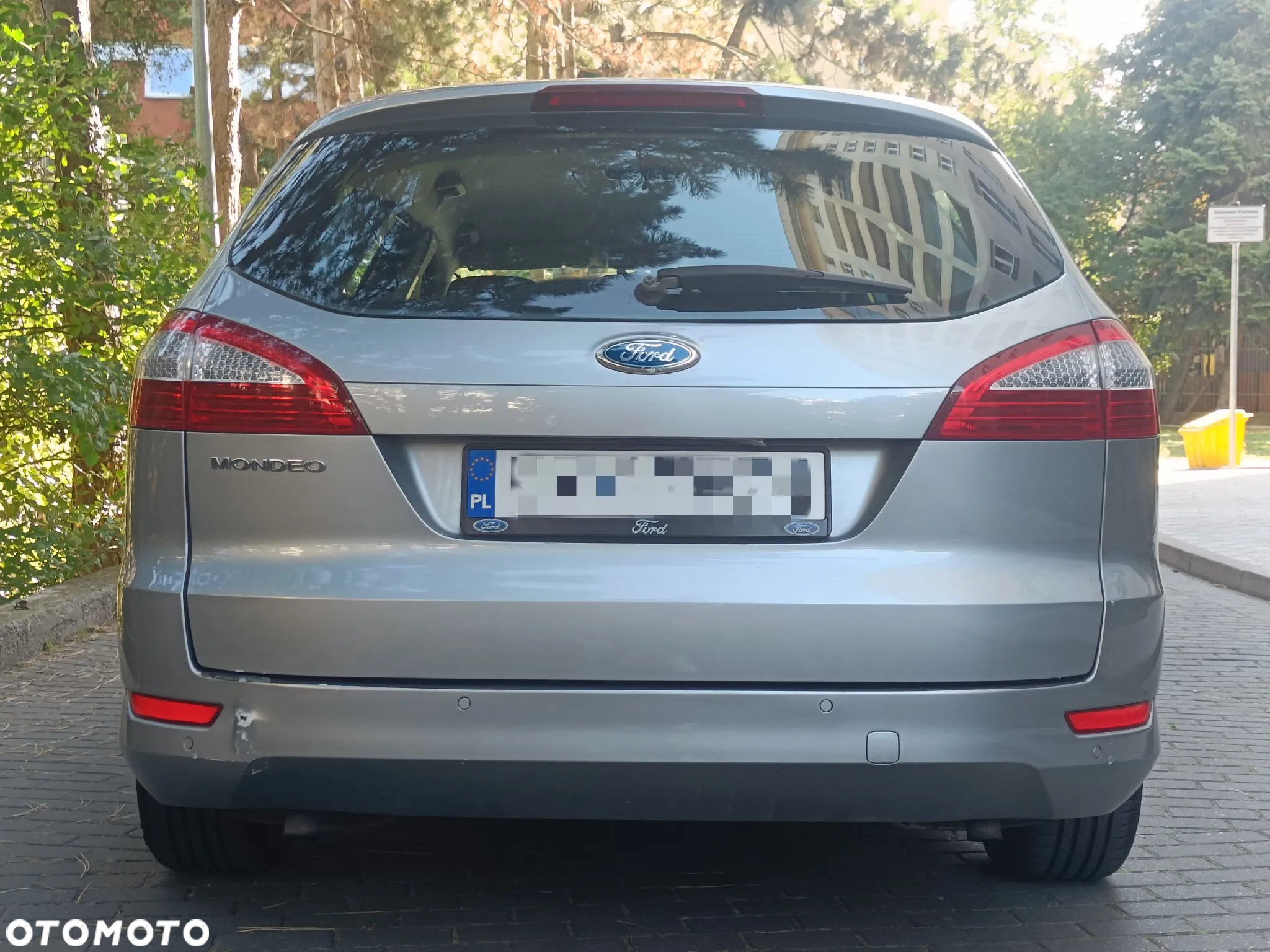 Ford Mondeo 2.3 Ghia - 4
