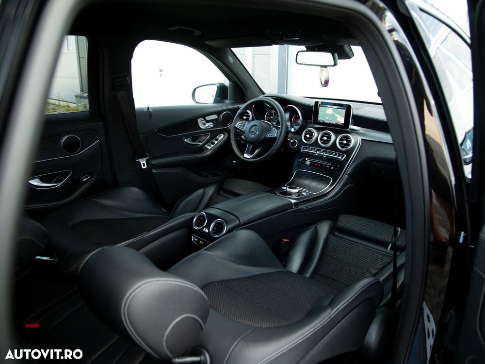 Mercedes-Benz GLC - 11