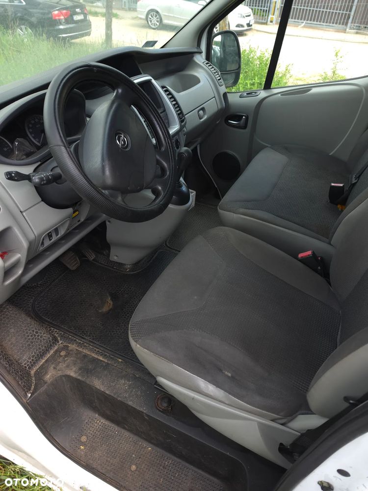 Opel Vivaro - 6