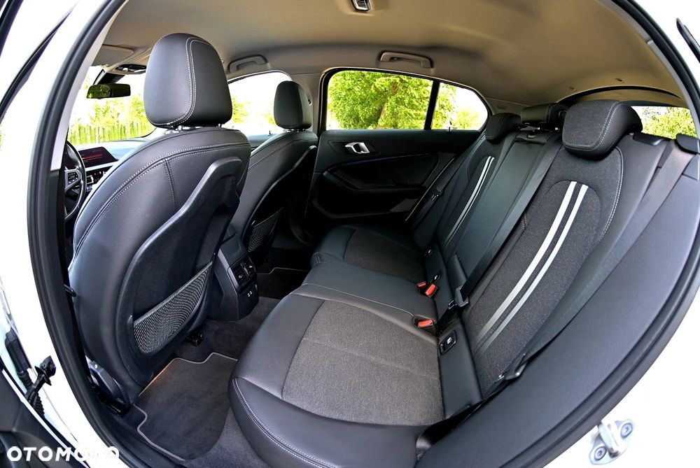 BMW Seria 1 118d Sport Line - 20