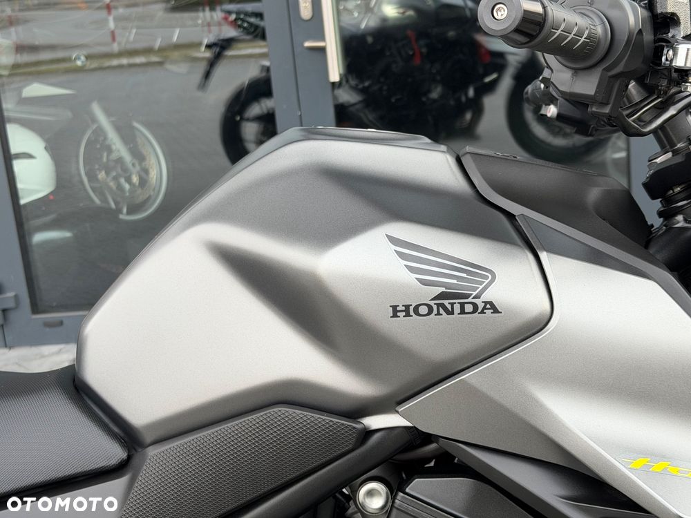 Honda Hornet - 19