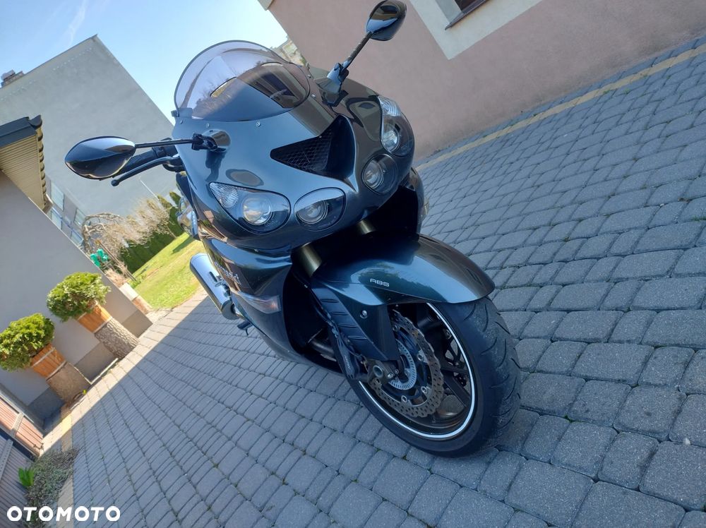 Kawasaki ZZR - 1