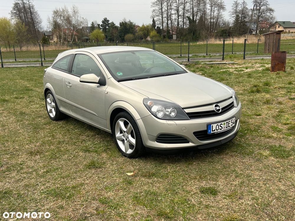 Opel Astra 1.6 Easytronic Cosmo - 2
