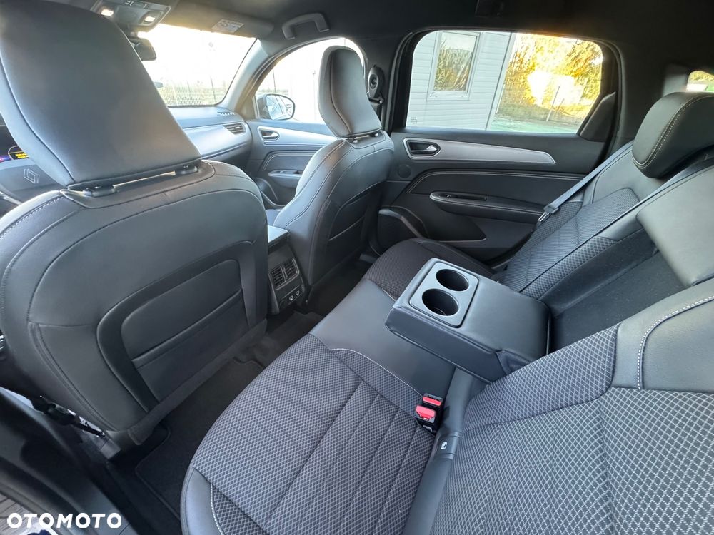Renault Arkana 1.3 TCe mHEV Techno EDC - 14