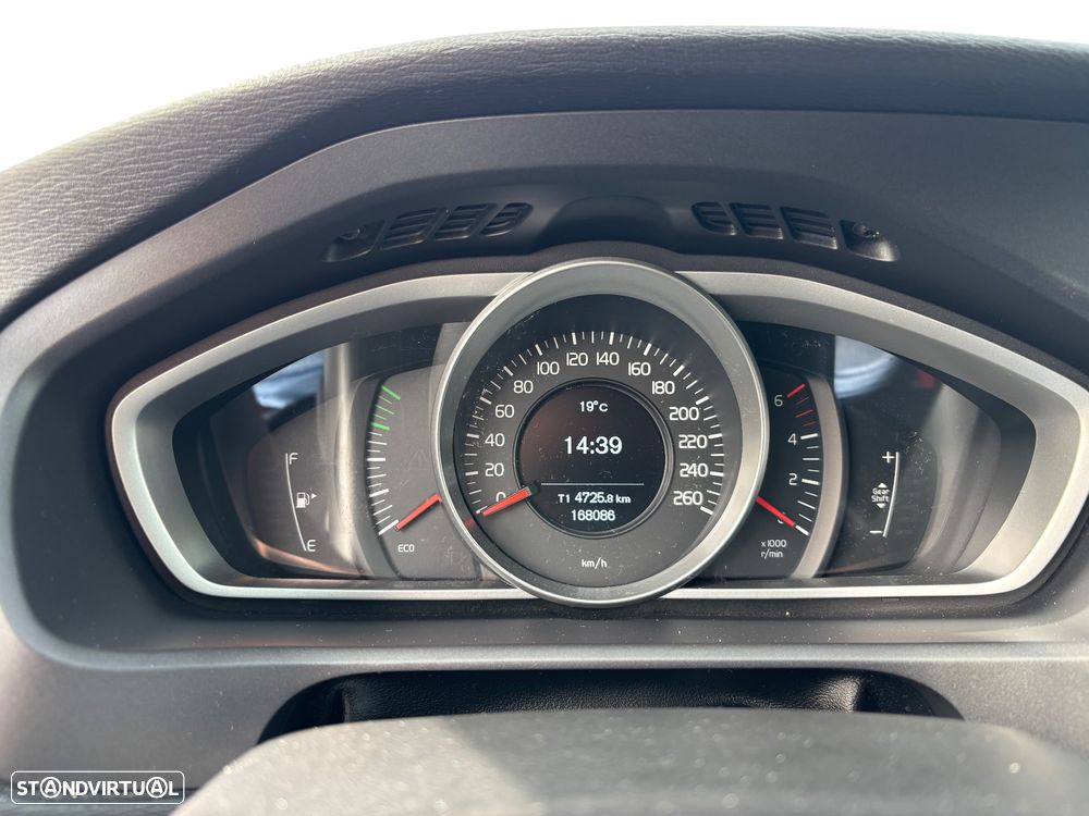 Volvo V40 2.0 D2 Kinetic Eco - 13