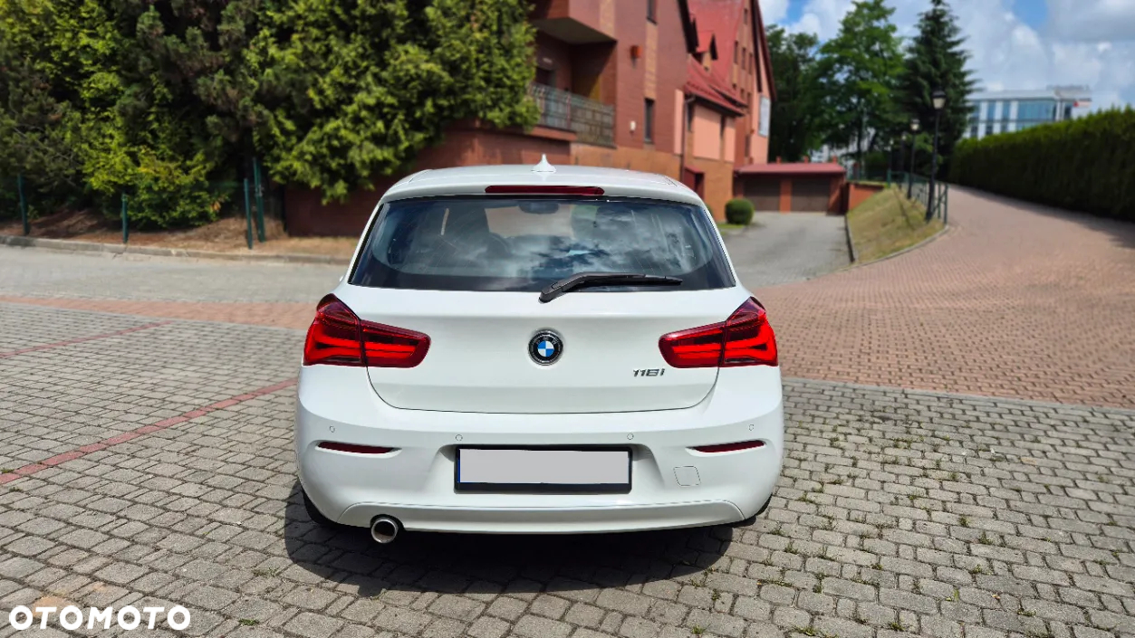 BMW Seria 1 118i Advantage - 5