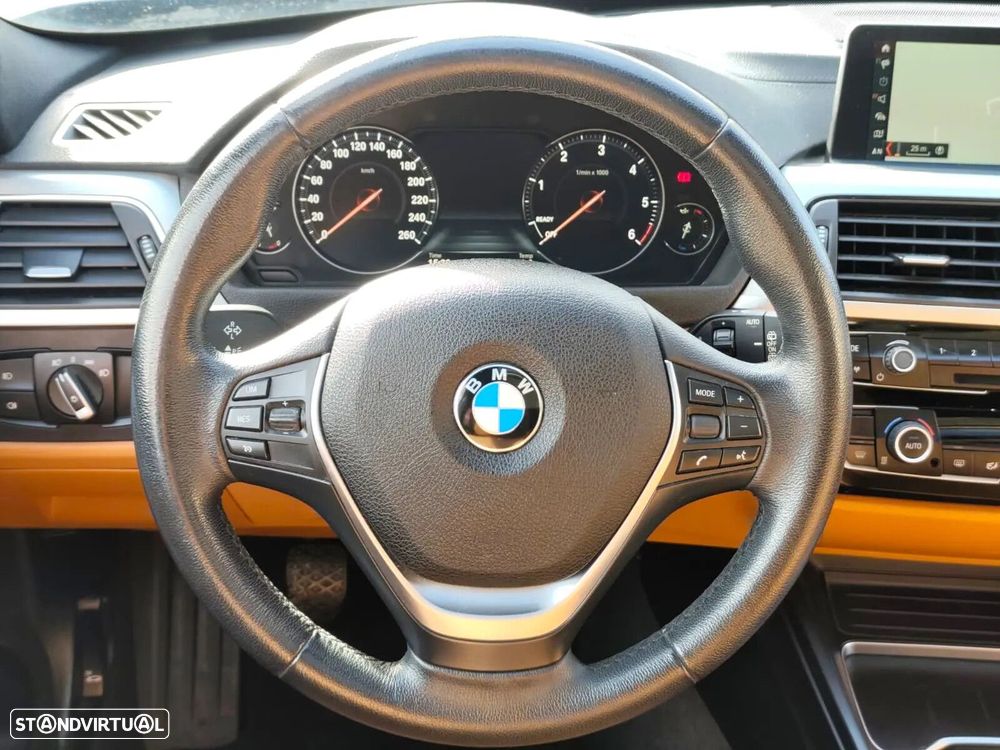 BMW 320 d Line Sport - 14