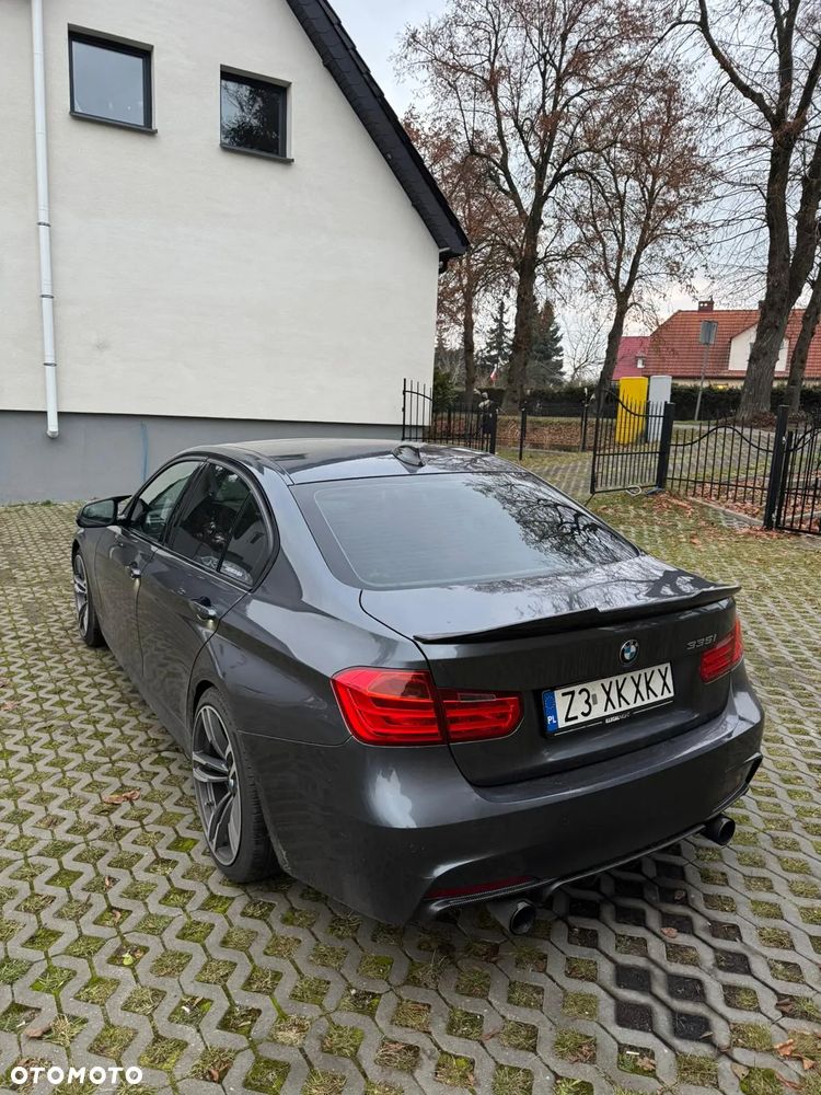 BMW Seria 3 335i - 4