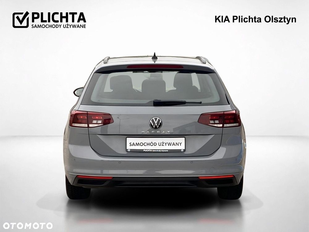 Volkswagen Passat - 5