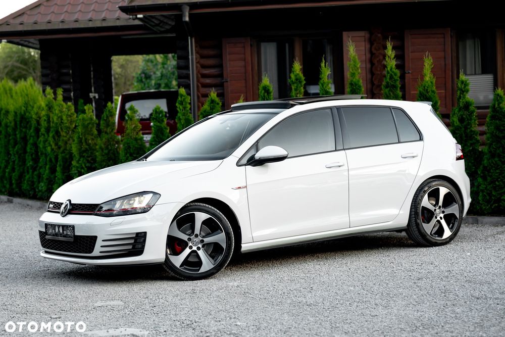 Volkswagen Golf 2.0 TSI BMT GTI - 3