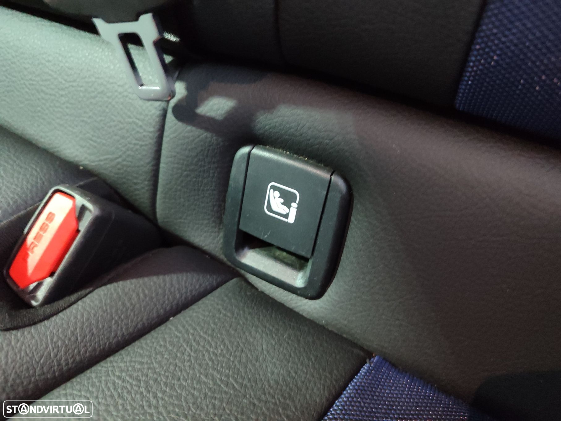 BMW 116 d Pack Desportivo M Auto - 17