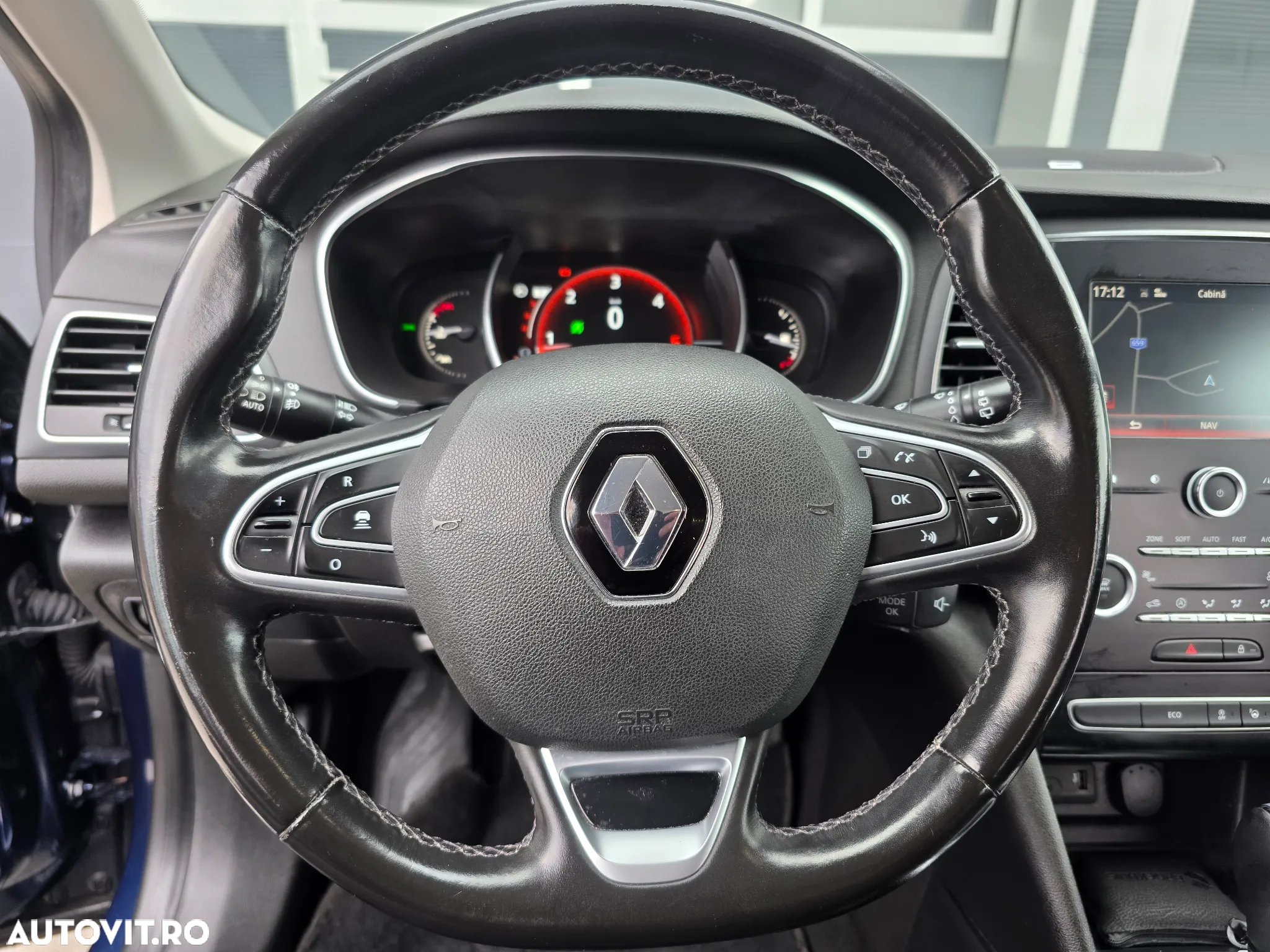 Renault Megane Grandtour dCi 110 FAP EDC BOSE Edition - 27