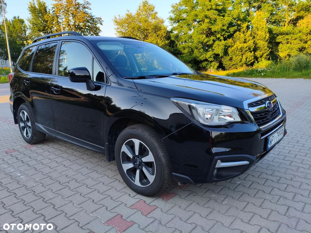 Subaru Forester 2.5 X Premium - 2