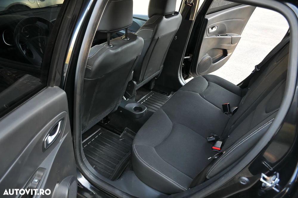 Renault Clio dCi 90 Limited - 6