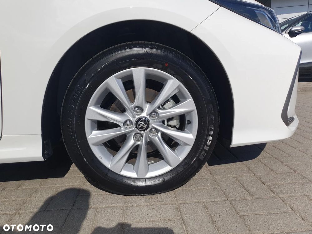 Toyota Corolla 1.8 Hybrid Comfort - 17