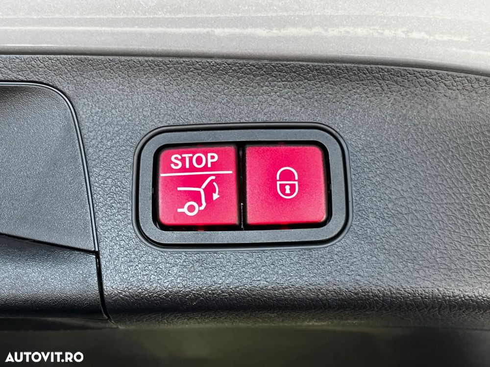 Mercedes-Benz GLA 250 e 8G-DCT - 30