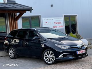 Toyota Auris 1.8 L VVT-i Hybrid Sol