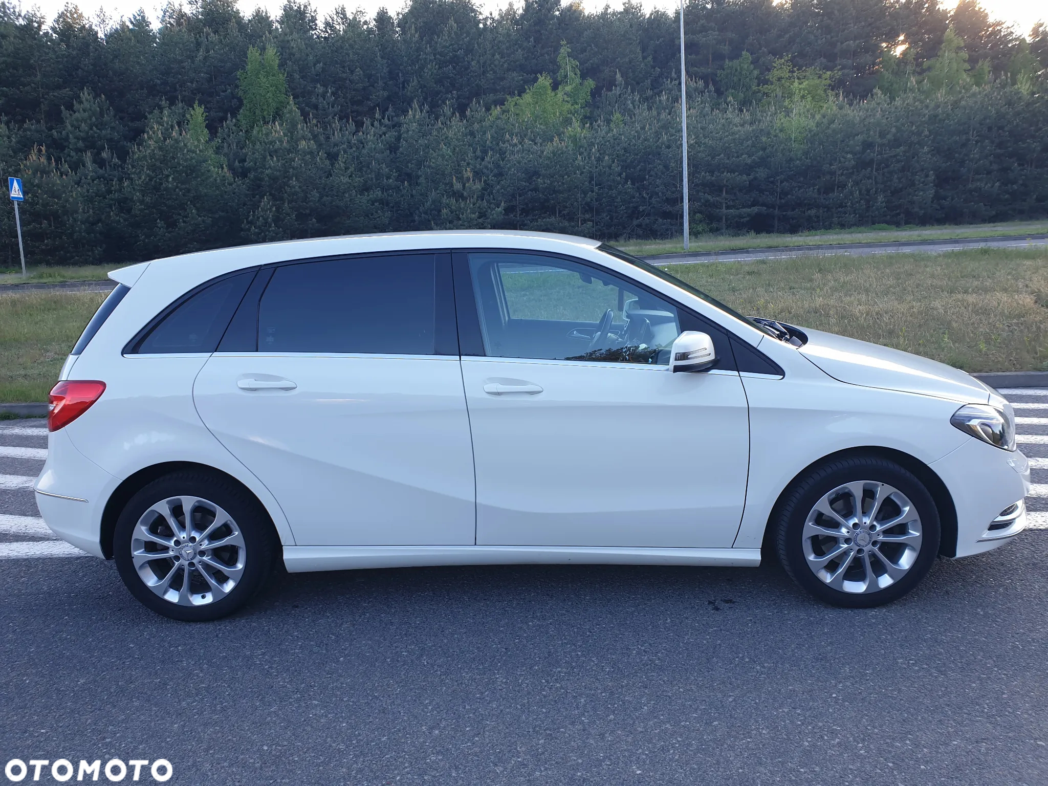 Mercedes-Benz Klasa B 200 CDI (BlueEFFICIENCY) 7G-DCT - 7