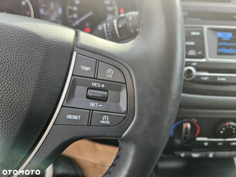 Hyundai i20 1.2 BlueDrive Comfort - 24