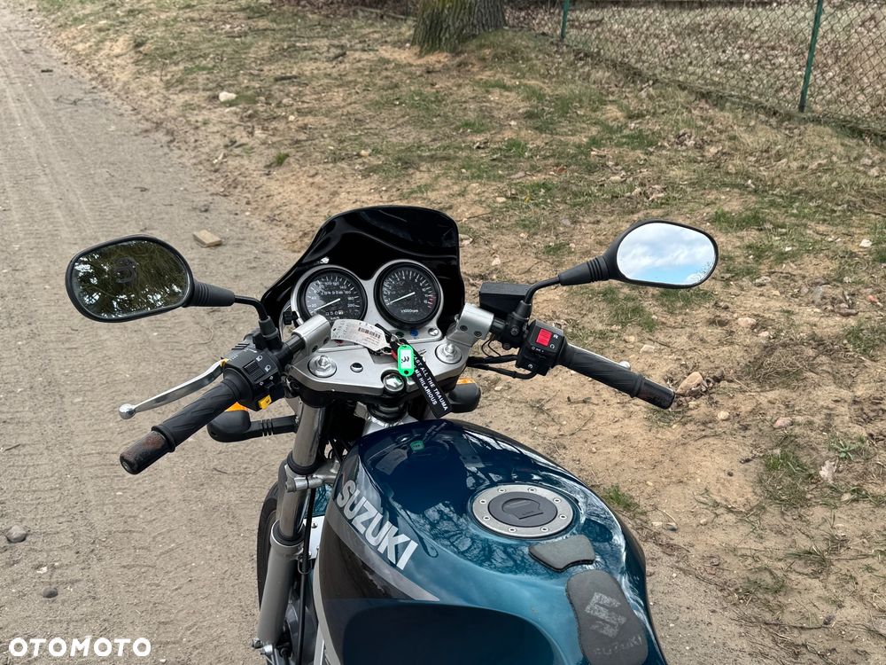 Suzuki GS - 9