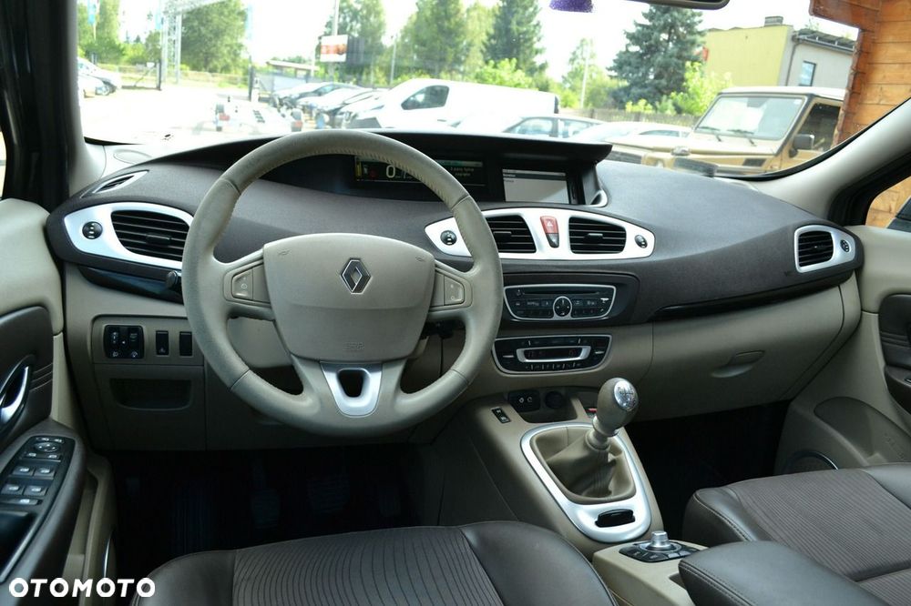 Renault Grand Scenic - 7
