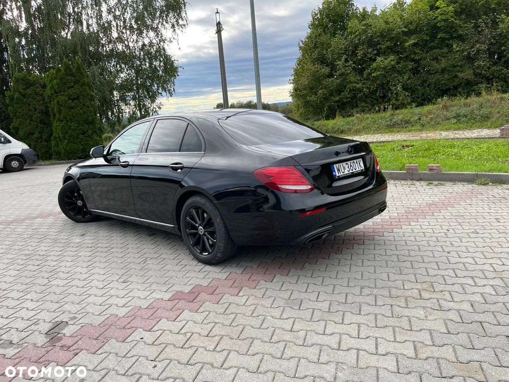 Mercedes-Benz Klasa E 200 d 9G-TRONIC - 5