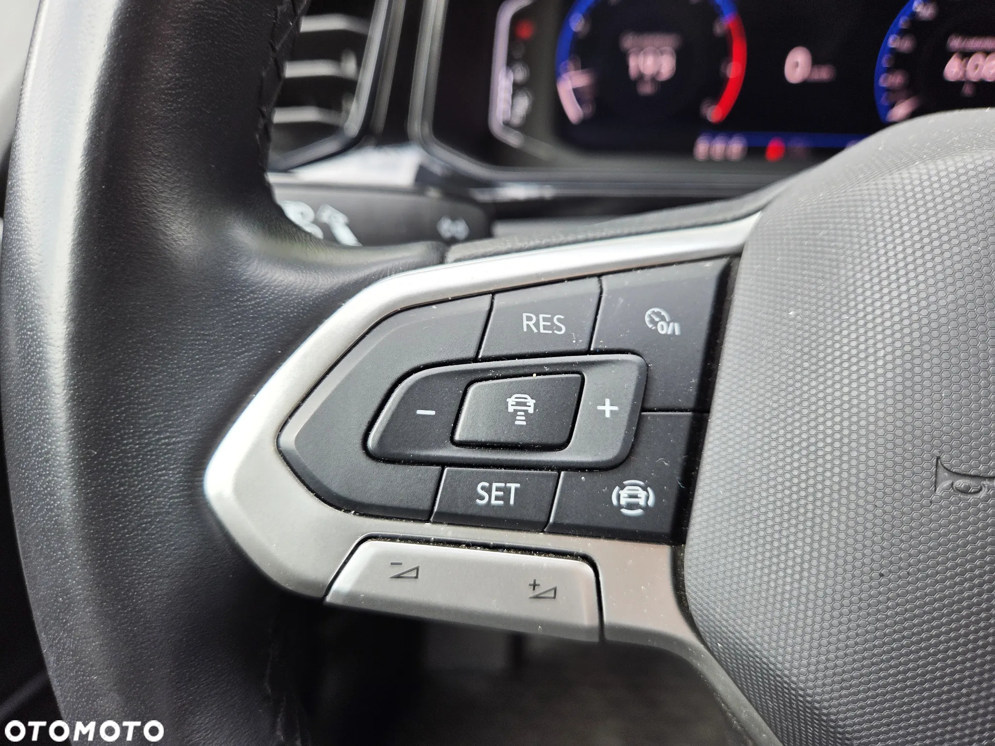 Volkswagen T-Roc 1.5 TSI Style - 16