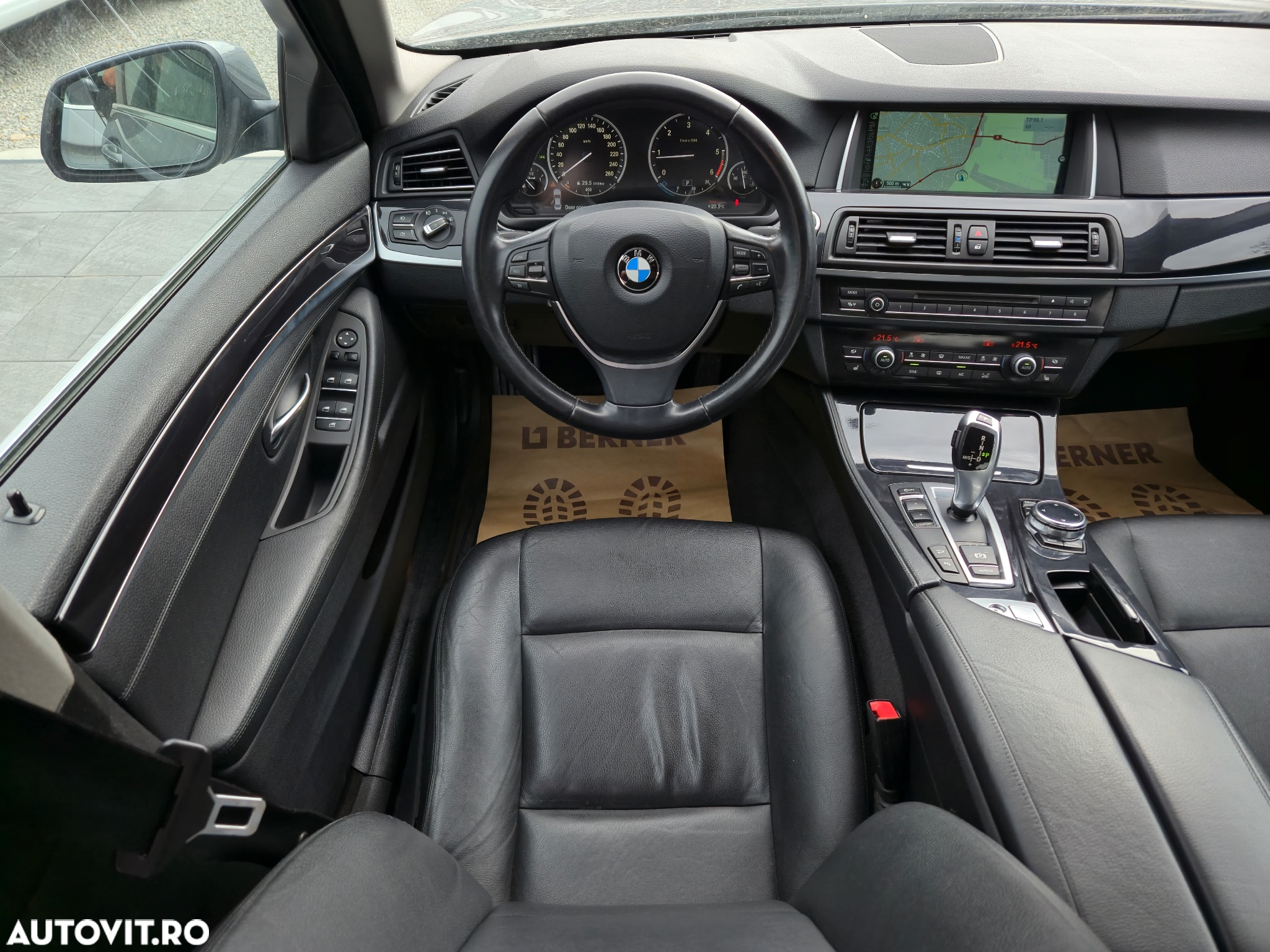 BMW Seria 5 525d Sport-Aut. Luxury Line - 24